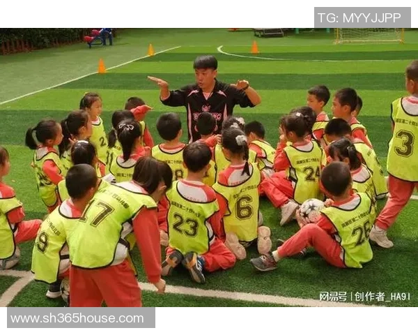 儿童足球明星防晒帽子让孩子在阳光下尽情奔跑保护肌肤不受伤害 儿童足球明星防晒帽子让孩子在阳光下尽情奔跑保护肌肤不受伤害