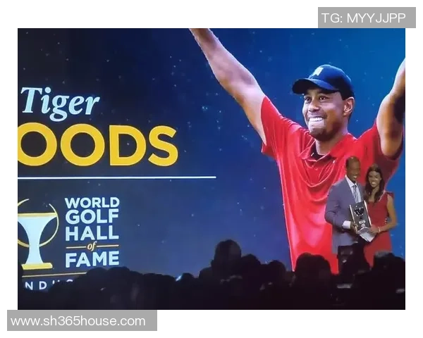 致敬足球巨星的荣耀时刻颁奖典礼致辞稿