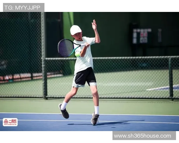 从零开始掌握网球灵活性技巧全面指南助你提升球场表现 从零开始掌握网球灵活性技巧全面指南助你提升球场表现