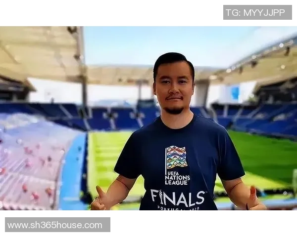 足球明星贺炜的个人简历与精彩瞬间全记录